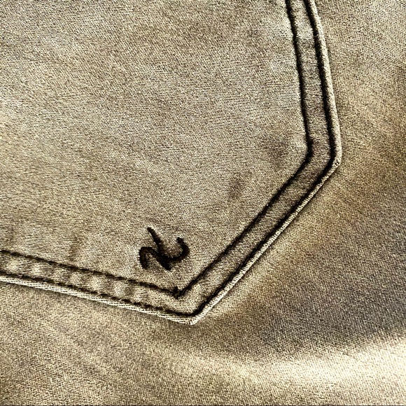 KUT Donna High Rise Ankle Skinny Petite Pants - Picture 5 of 8